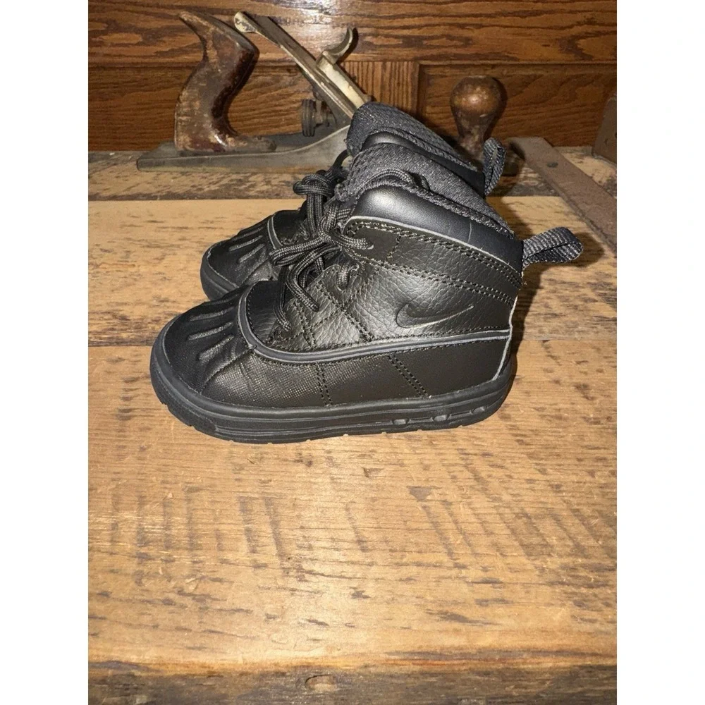 NIKE Toddler WOODSIDE II HIGH 'BLACK' 524874-001 SIZE 6C‎